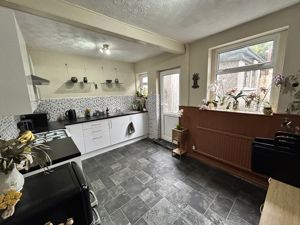 Photo 13- click for photo gallery